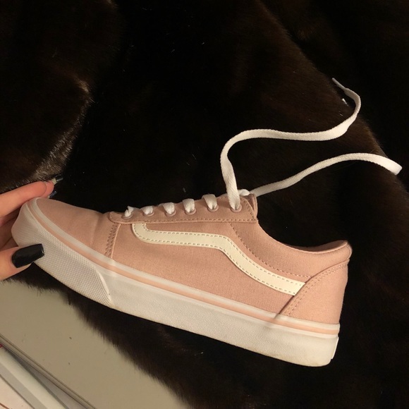 vans nude color